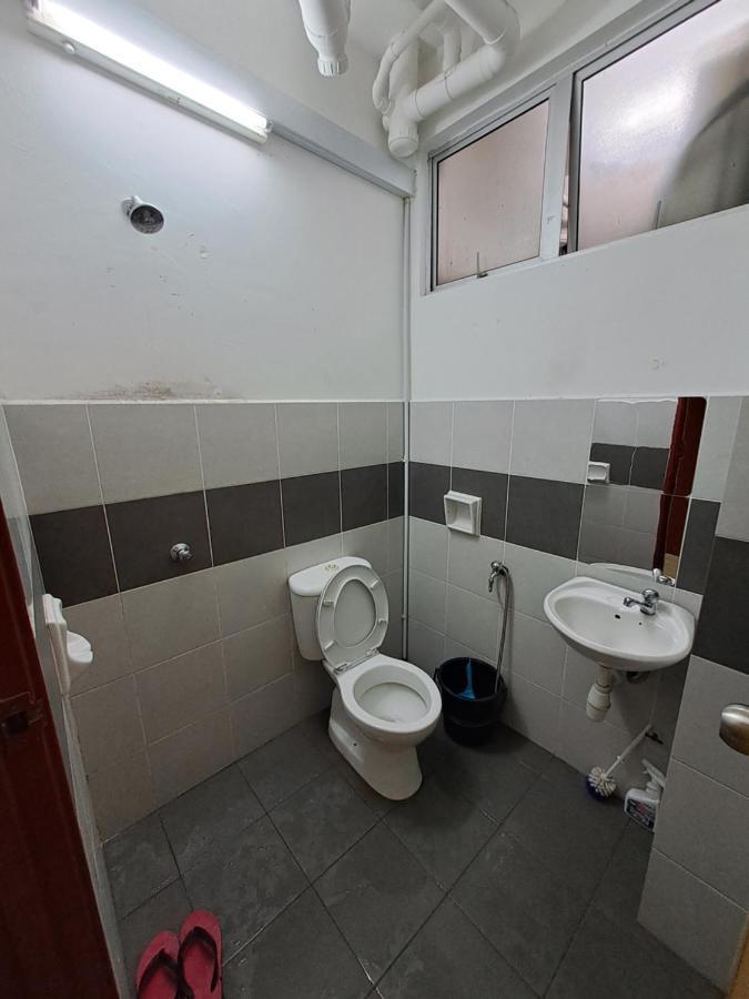 1201 Apartment Ladang Tok Pelam Tepipantaibatuburuk クアラ・トレンガヌ エクステリア 写真